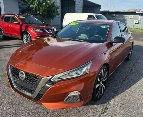 2020 Nissan Altima SR FWD