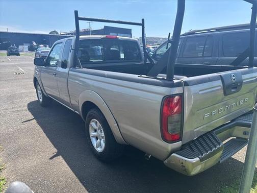 2004 Nissan Frontier XE King Cab