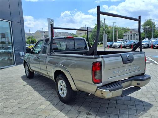 2004 Nissan Frontier XE King Cab