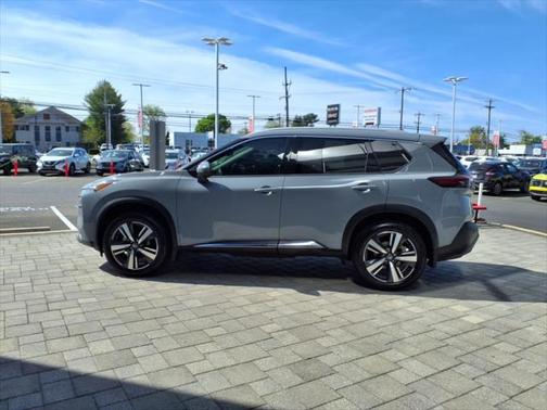 2021 Nissan Rogue SL