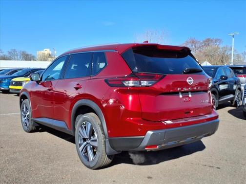 2025 Nissan Rogue SL