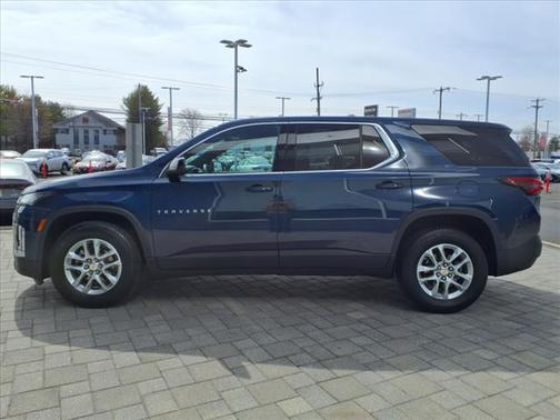 2022 Chevrolet Traverse LS