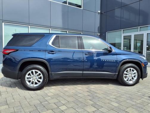 2022 Chevrolet Traverse LS