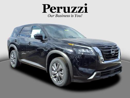 2025 Nissan Pathfinder S 4WD