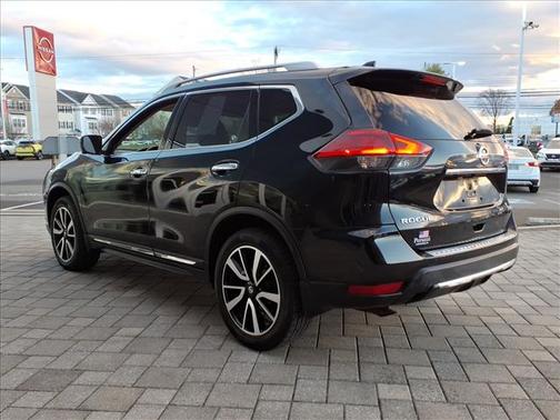 2017 Nissan Rogue SL