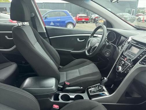 2014 Hyundai Elantra GT Base