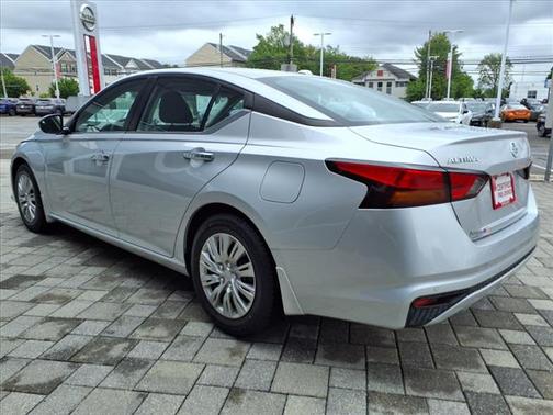 2020 Nissan Altima S FWD