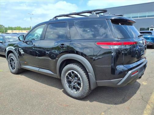 2025 Nissan Pathfinder Rock Creek 4WD