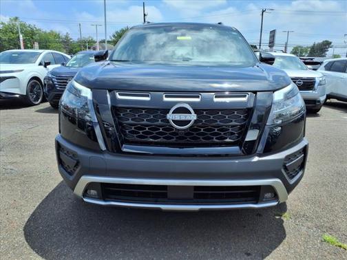 2025 Nissan Pathfinder Rock Creek 4WD