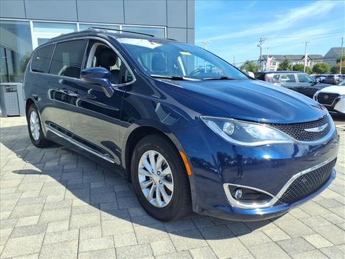 2019 Chrysler Pacifica Touring L