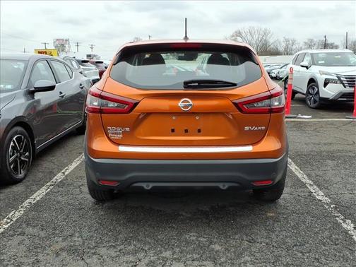 2020 Nissan Rogue Sport SV