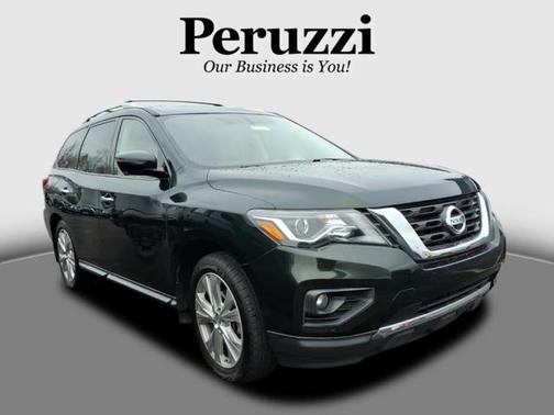 2018 Nissan Pathfinder SL