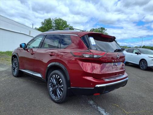 2025 Nissan Rogue Platinum