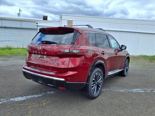 2025 Nissan Rogue Platinum