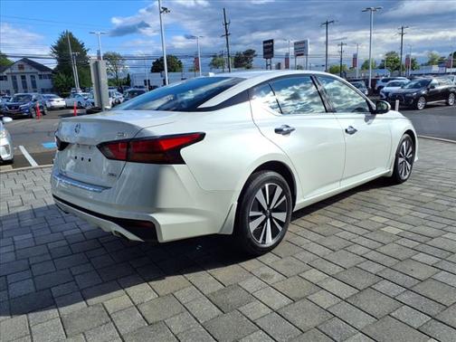 2021 Nissan Altima 2.5 SL