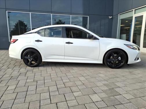 2022 Nissan Sentra SR