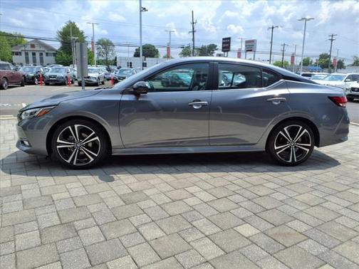 2022 Nissan Sentra SR