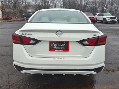2025 Nissan Altima 2.5 SL