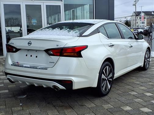 2022 Nissan Altima 2.5 SV