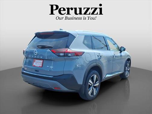 Boulder Gray Pearl 2021 Nissan Rogue SL
