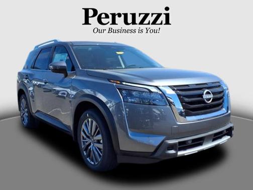 2025 Nissan Pathfinder SL 4WD