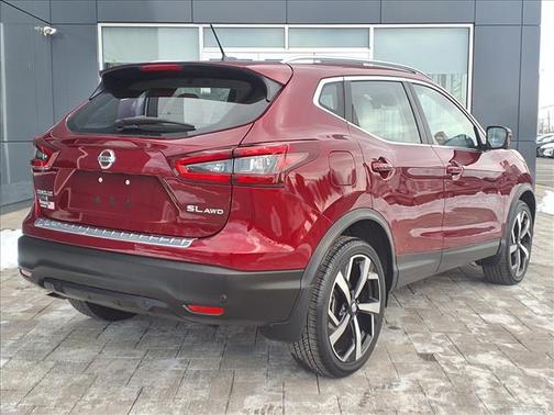 2022 Nissan Rogue Sport SL
