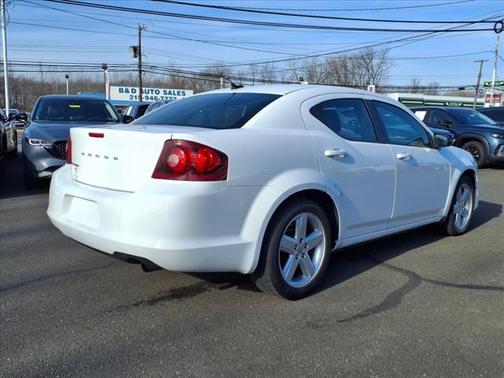 2013 Dodge Avenger SE