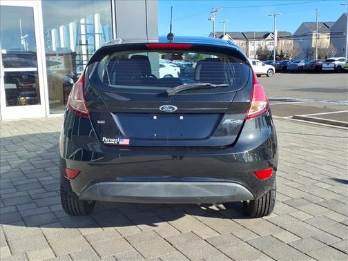 2015 Ford Fiesta SE