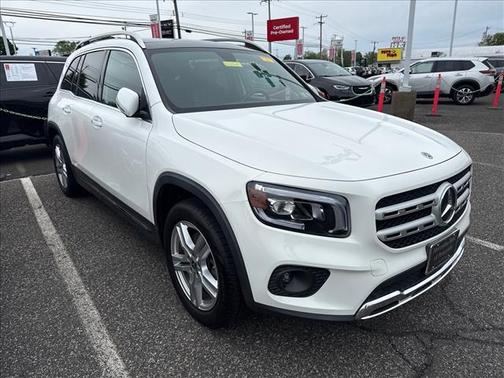 White 2021 Mercedes-Benz GLB 250 4MATIC