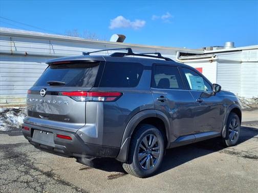 2025 Nissan Pathfinder SV 4WD