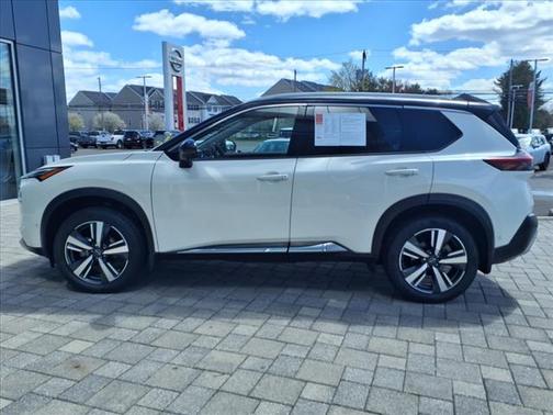 2022 Nissan Rogue Platinum