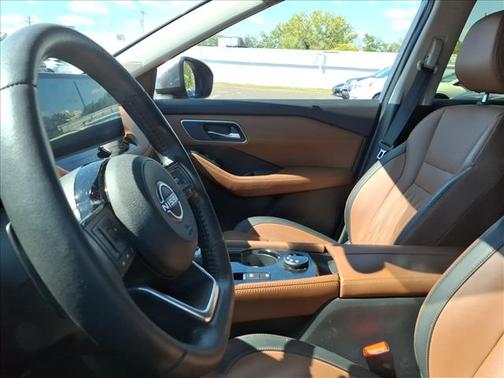 2024 Nissan Rogue Platinum