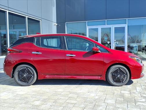 2024 Nissan Leaf SV PLUS