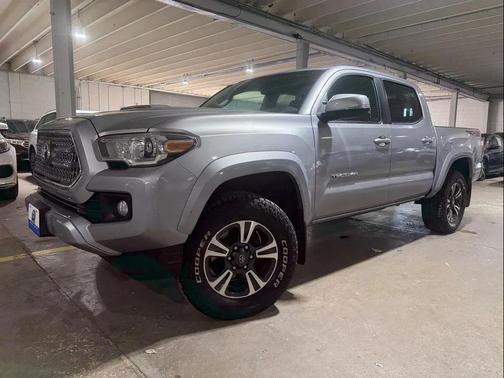 2017 Toyota Tacoma TRD Sport