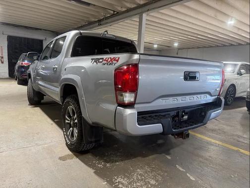 2017 Toyota Tacoma TRD Sport