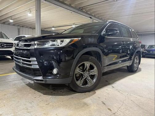 2017 Toyota Highlander Limited Platinum