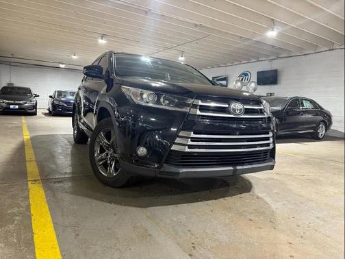2017 Toyota Highlander Limited Platinum