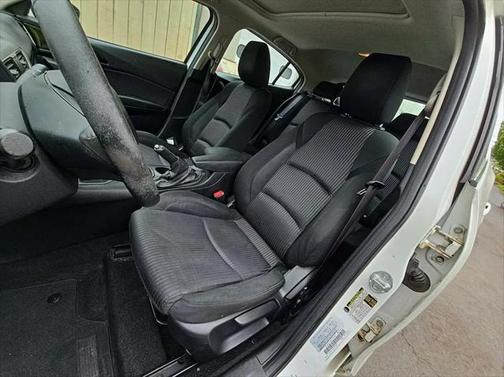 2014 Mazda Mazda3 i Touring