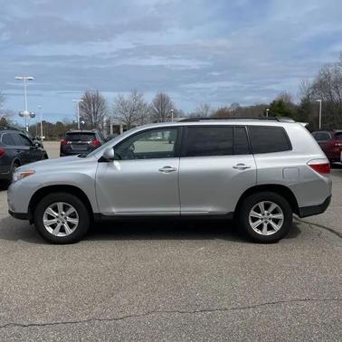2013 Toyota Highlander SE