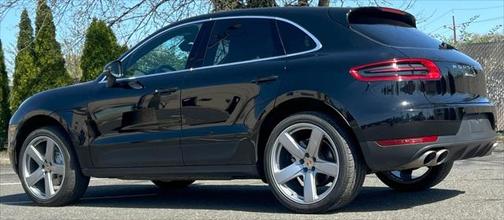 2015 Porsche Macan S