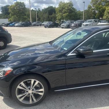 2017 Mercedes-Benz C-Class 4MATIC