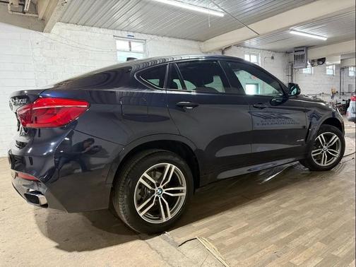 2015 BMW X6 xDrive35i