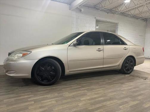 2002 Toyota Camry LE