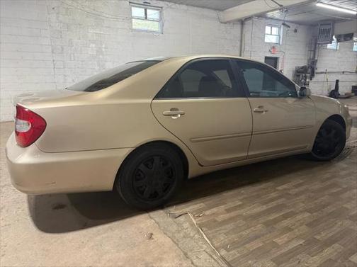 2002 Toyota Camry LE