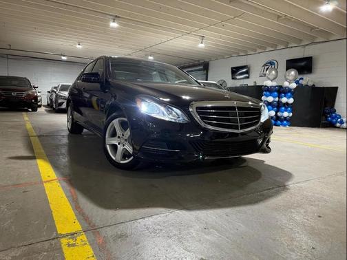 2016 Mercedes-Benz E-Class 4MATIC