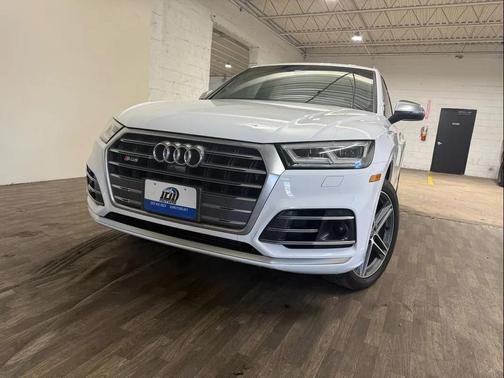 2018 Audi SQ5 3.0T Premium Plus