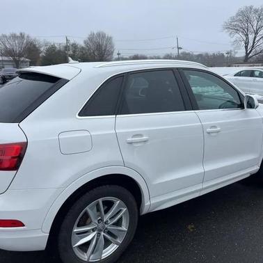 2016 Audi Q3 2.0T Premium Plus