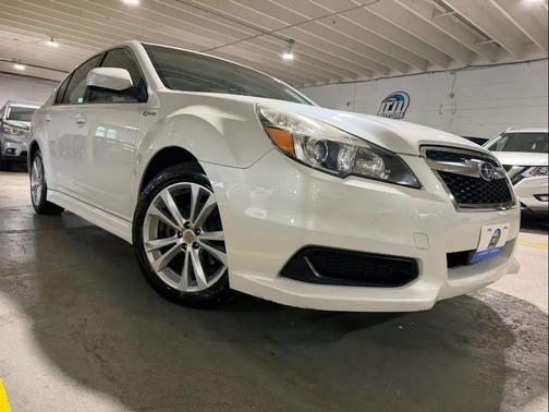 2013 Subaru Legacy Premium