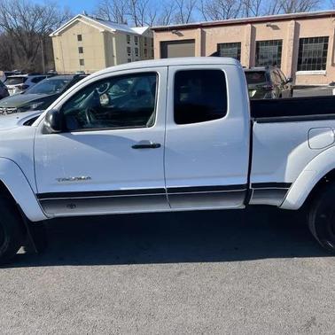 2015 Toyota Tacoma Base