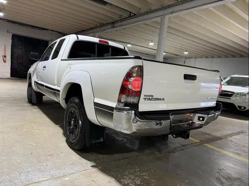 2015 Toyota Tacoma Base